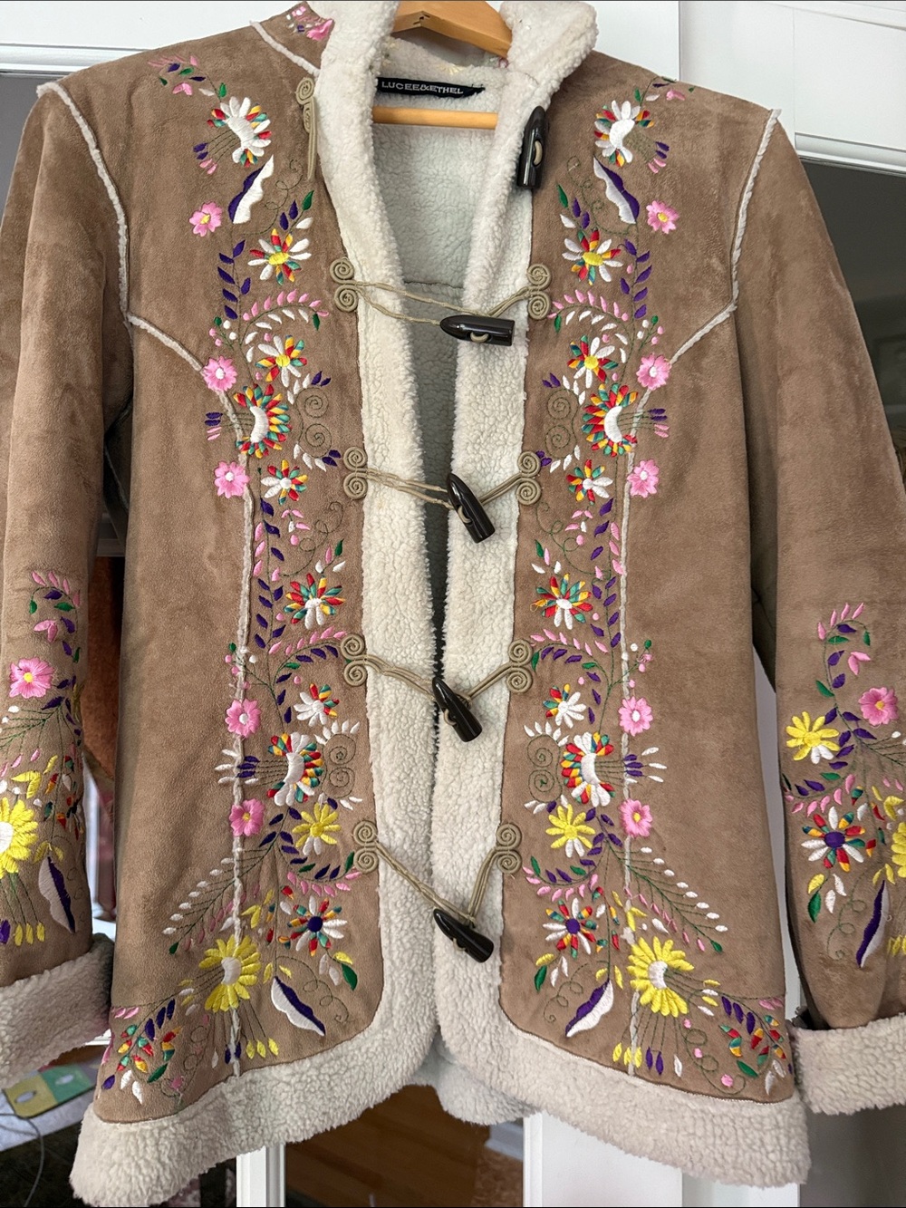 1990s tv Friends Phoebe faux shearling embroidered Lucee & Ethel coat small